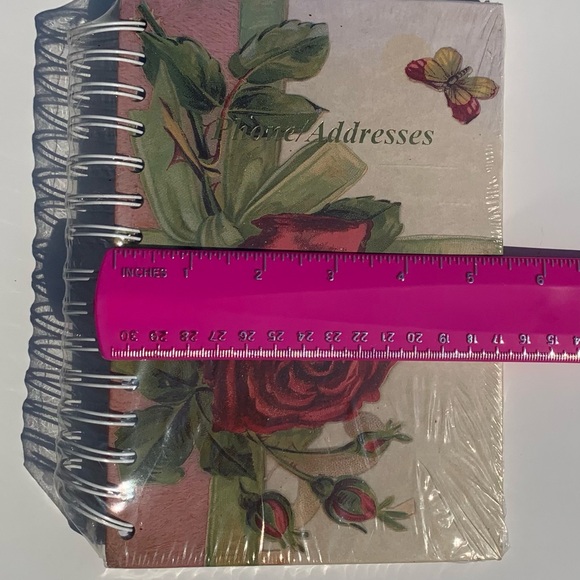 Floral Address Book with Red Rose Design - Picture 4 of 6